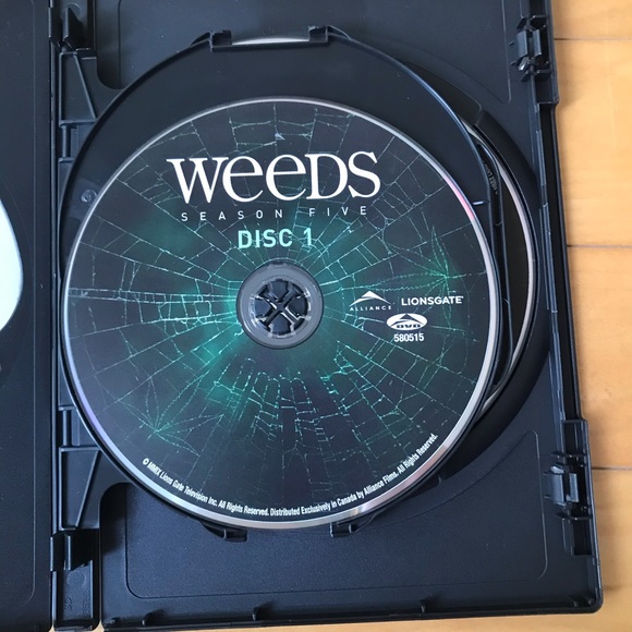 Weeds DVD Season 5 - Picture 3 of 5